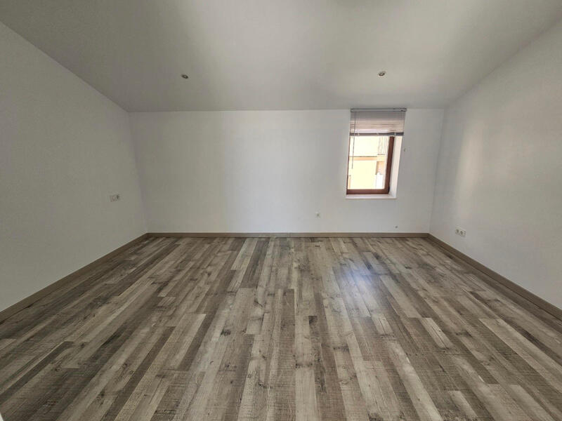 3 soveværelse Byhus til salg