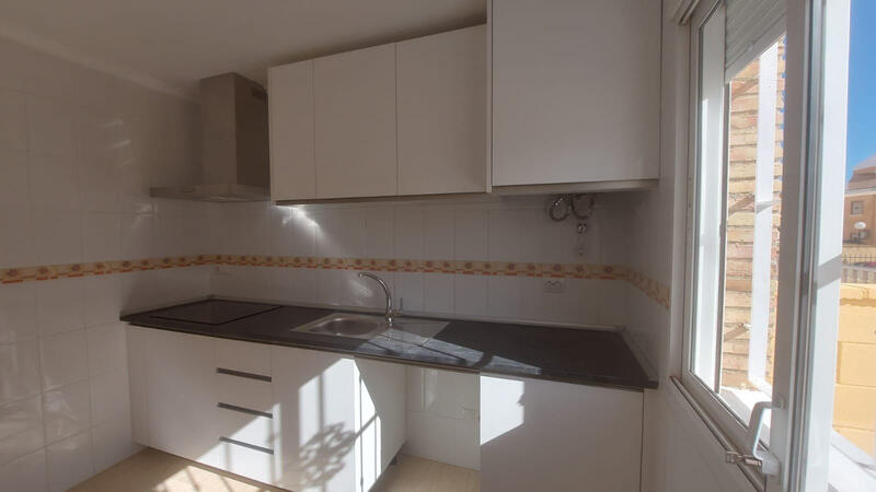 3 bedroom Townhouse for sale