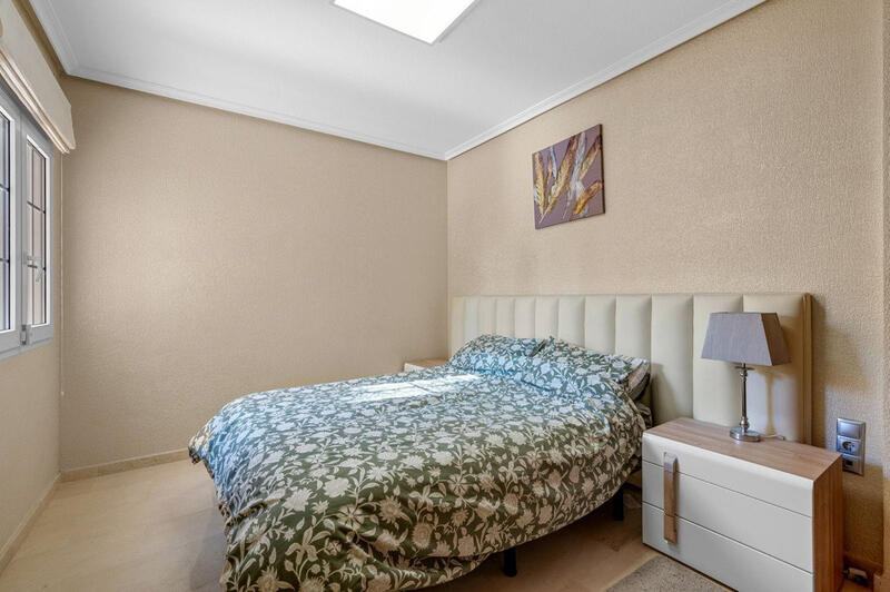 2 slaapkamer Appartement Te koop