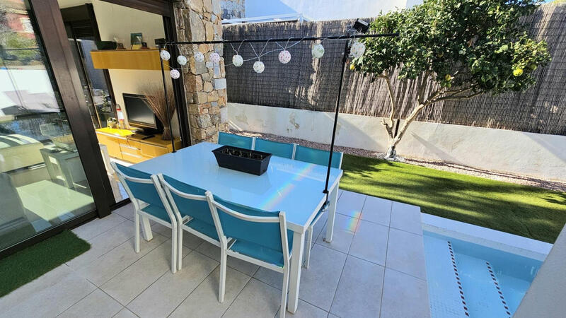 2 chambre Villa à vendre