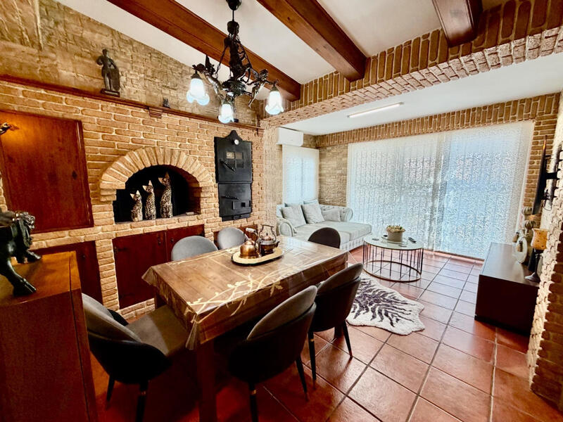 4 slaapkamer Villa Te koop