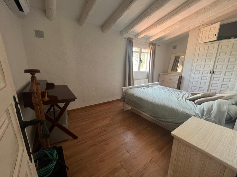 5 bedroom Villa for sale
