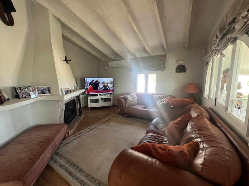 5 bedroom Villa for sale