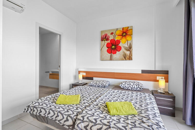 2 bedroom Apartment for sale