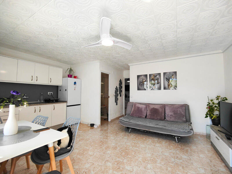 2 bedroom Townhouse for sale