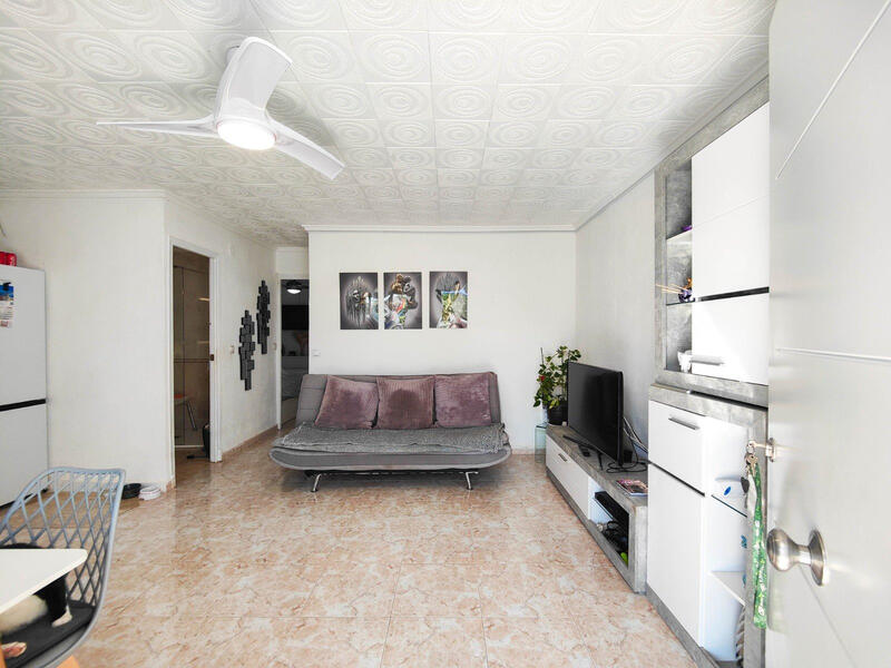 2 bedroom Townhouse for sale