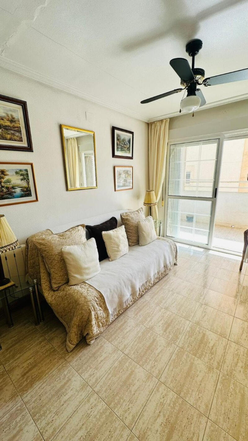 2 slaapkamer Appartement Te koop