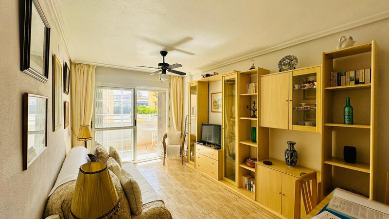 2 slaapkamer Appartement Te koop