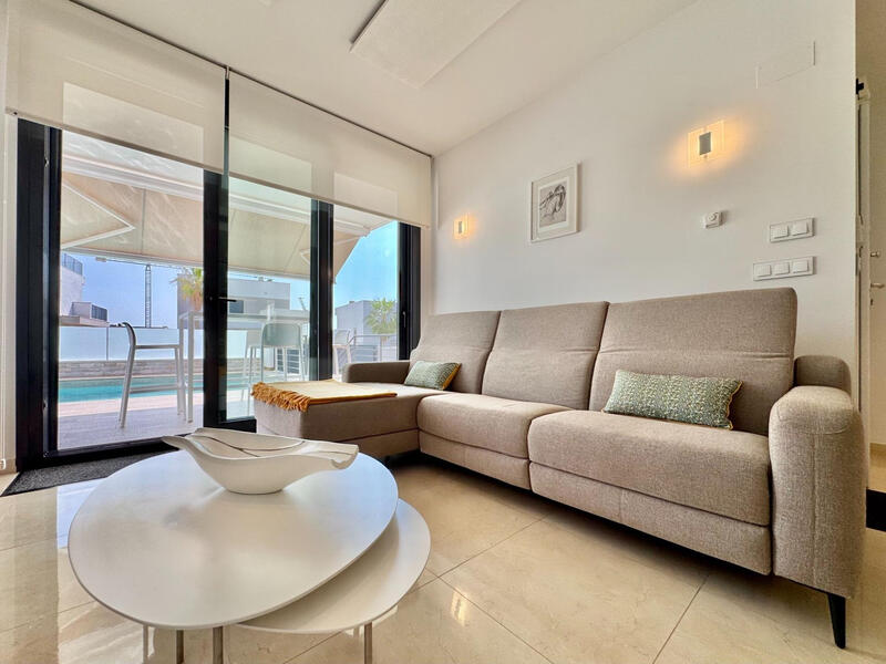 3 Cuarto Villa en venta