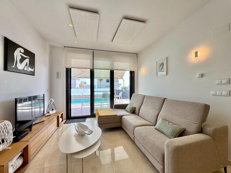 3 Cuarto Villa en venta