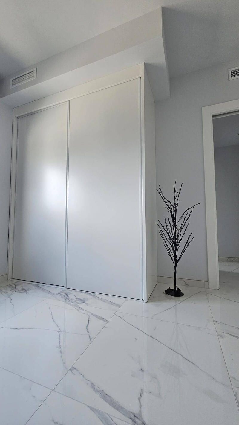 2 slaapkamer Appartement Te koop