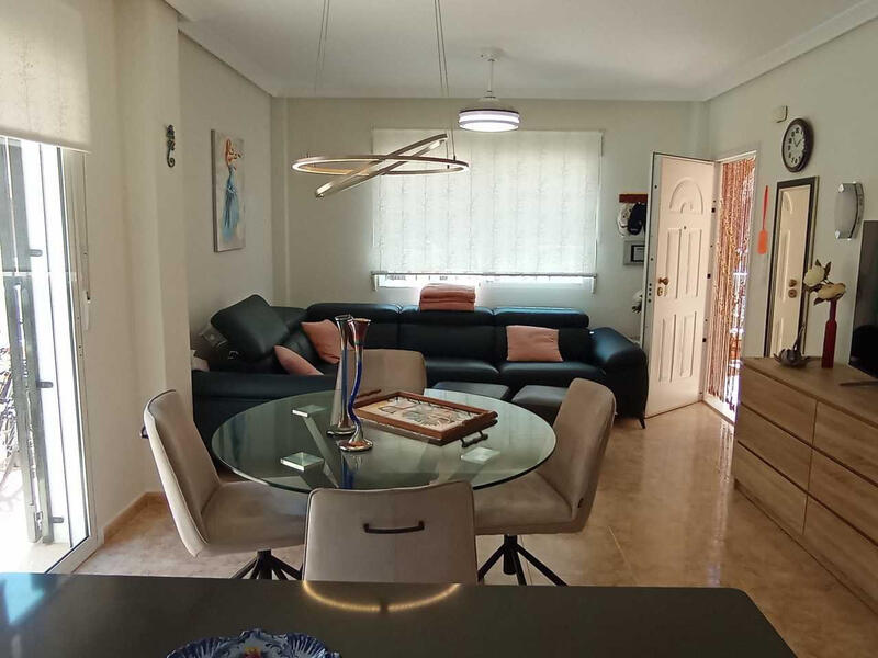 3 Cuarto Adosado en venta