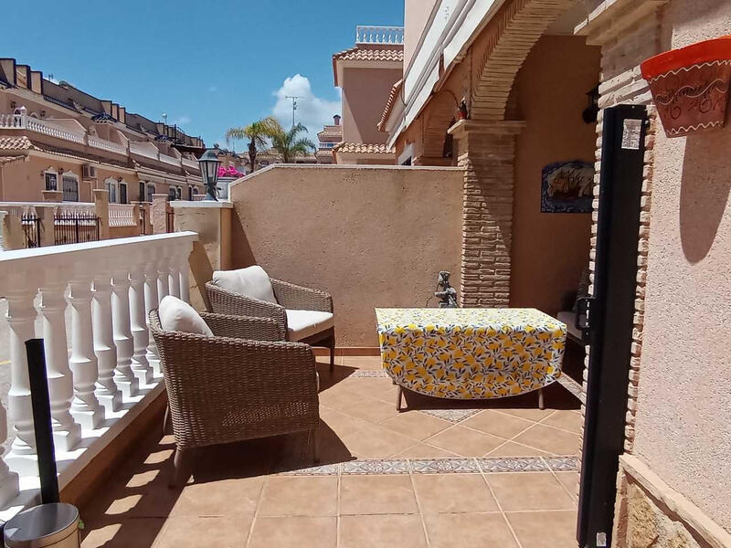 3 Cuarto Adosado en venta