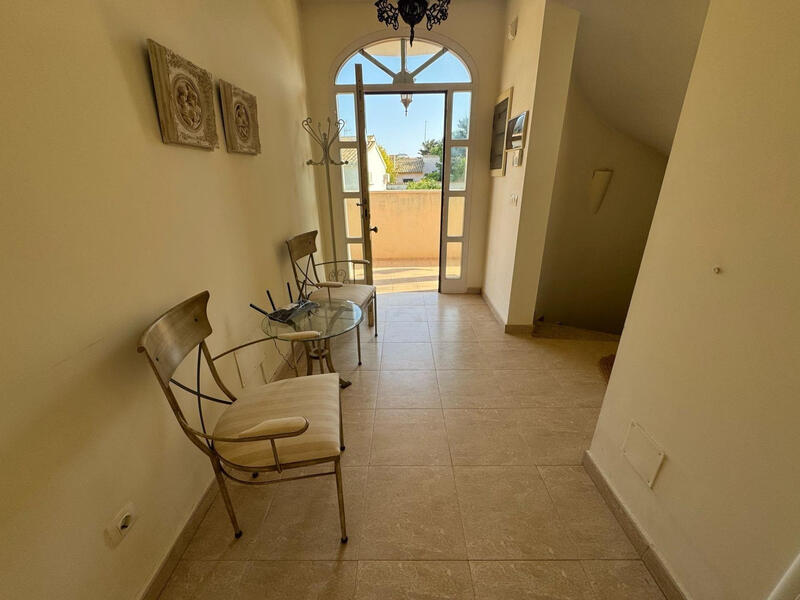 4 slaapkamer Villa Te koop