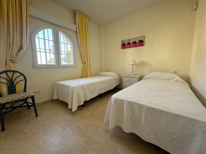 4 slaapkamer Villa Te koop