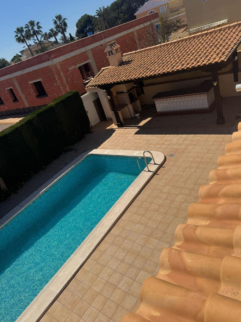 4 slaapkamer Villa Te koop