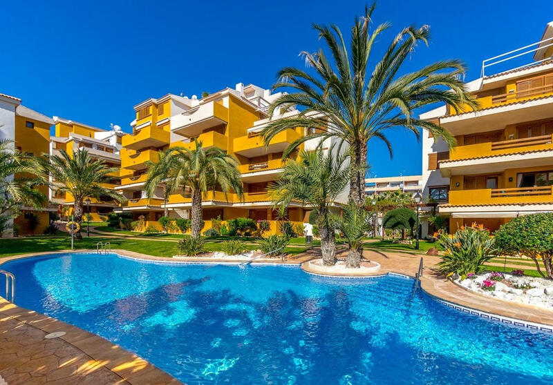 2 soverom Leilighet til salgs i Torrevieja, Alicante