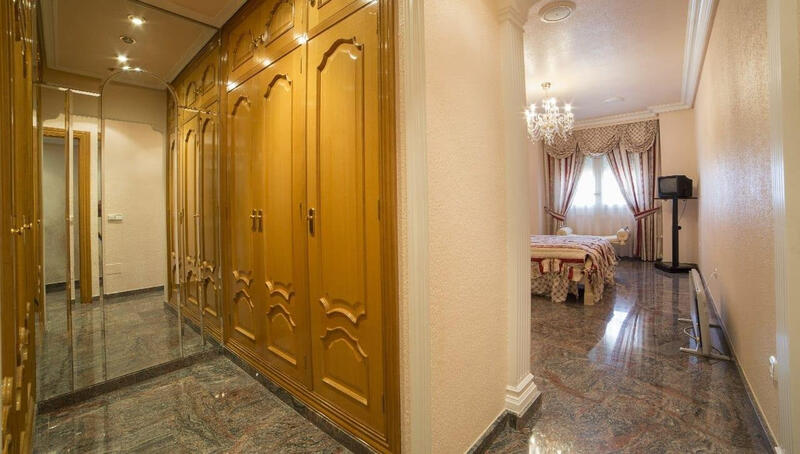 5 Cuarto Adosado en venta