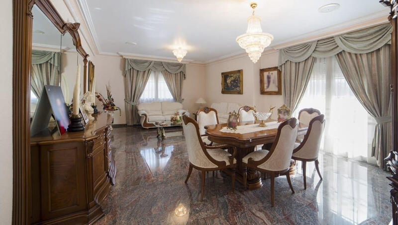 5 Cuarto Adosado en venta