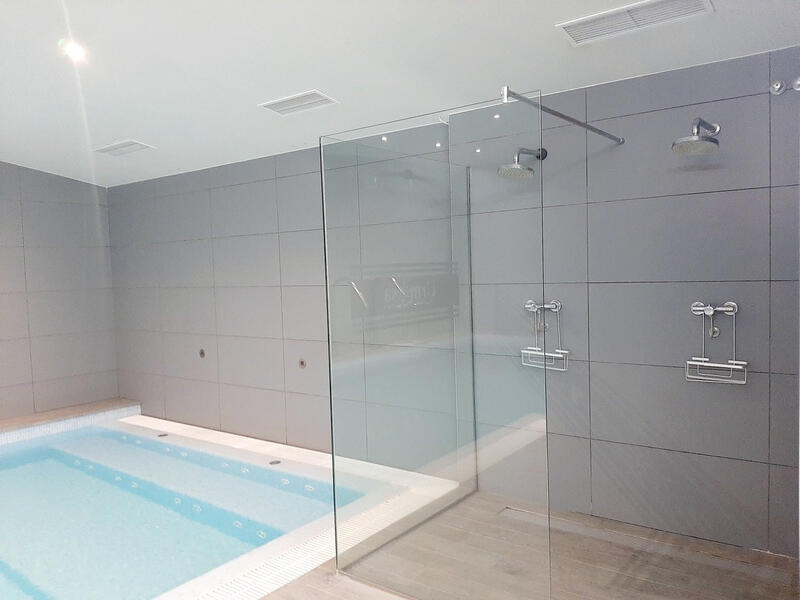 2 slaapkamer Appartement Te koop