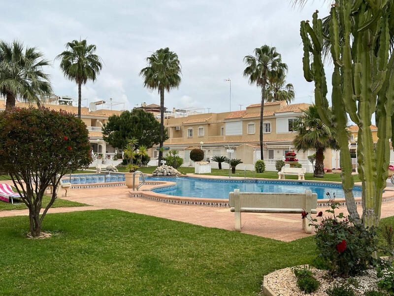 квартира продается в Los Alcazares, Murcia
