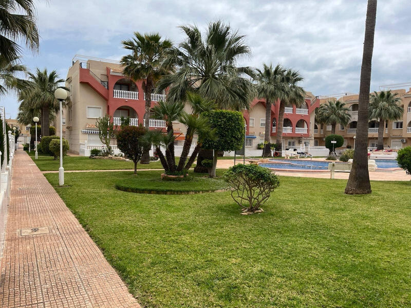 2 soverom Leilighet til salgs i Los Alcazares, Murcia