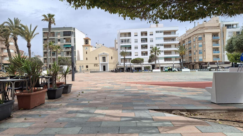 Lejlighed til salg i Torrevieja, Alicante