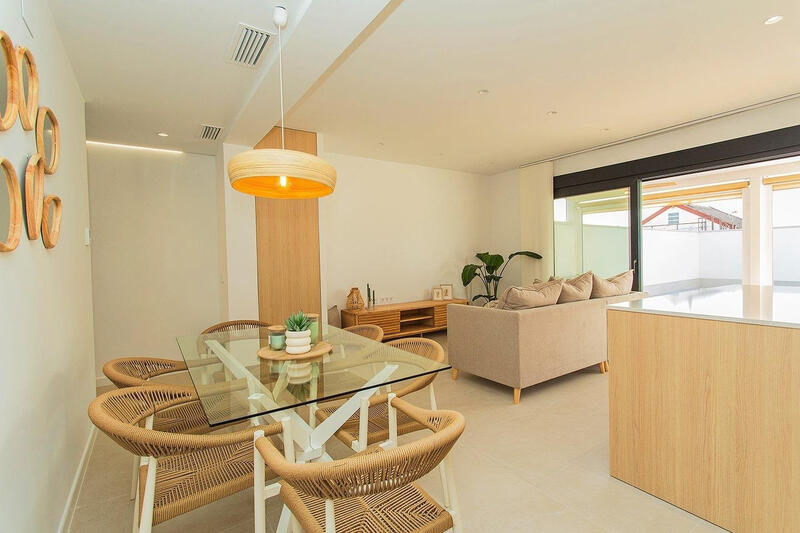 2 bedroom Townhouse for sale 2 bedroom Townhouse for sale