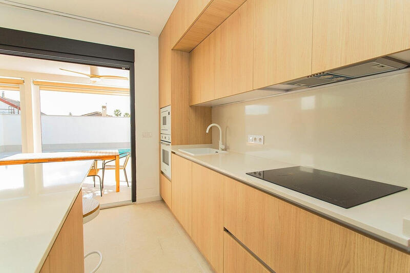 2 bedroom Townhouse for sale 2 bedroom Townhouse for sale