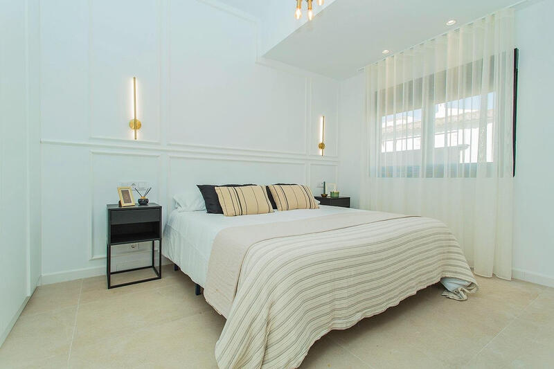2 bedroom Townhouse for sale 2 bedroom Townhouse for sale