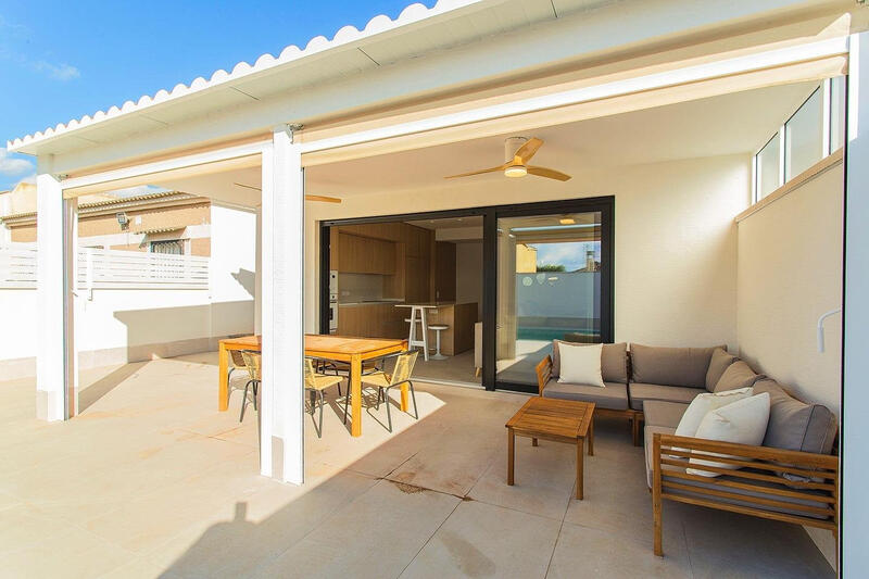 2 bedroom Townhouse for sale 2 bedroom Townhouse for sale