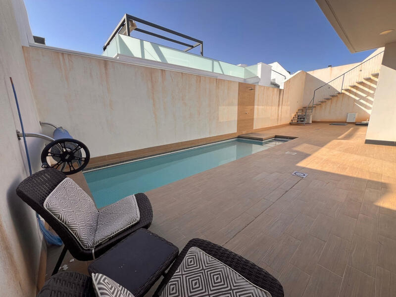 3 slaapkamer Villa Te koop
