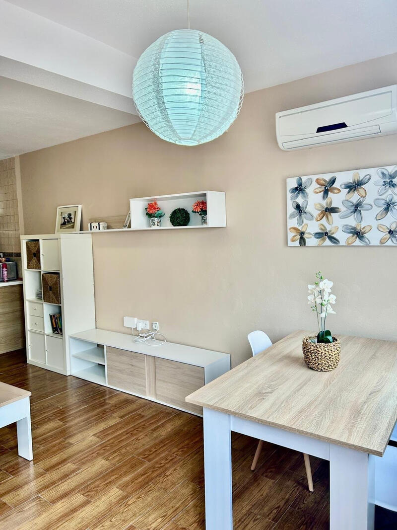2 спальная комната квартира продается
