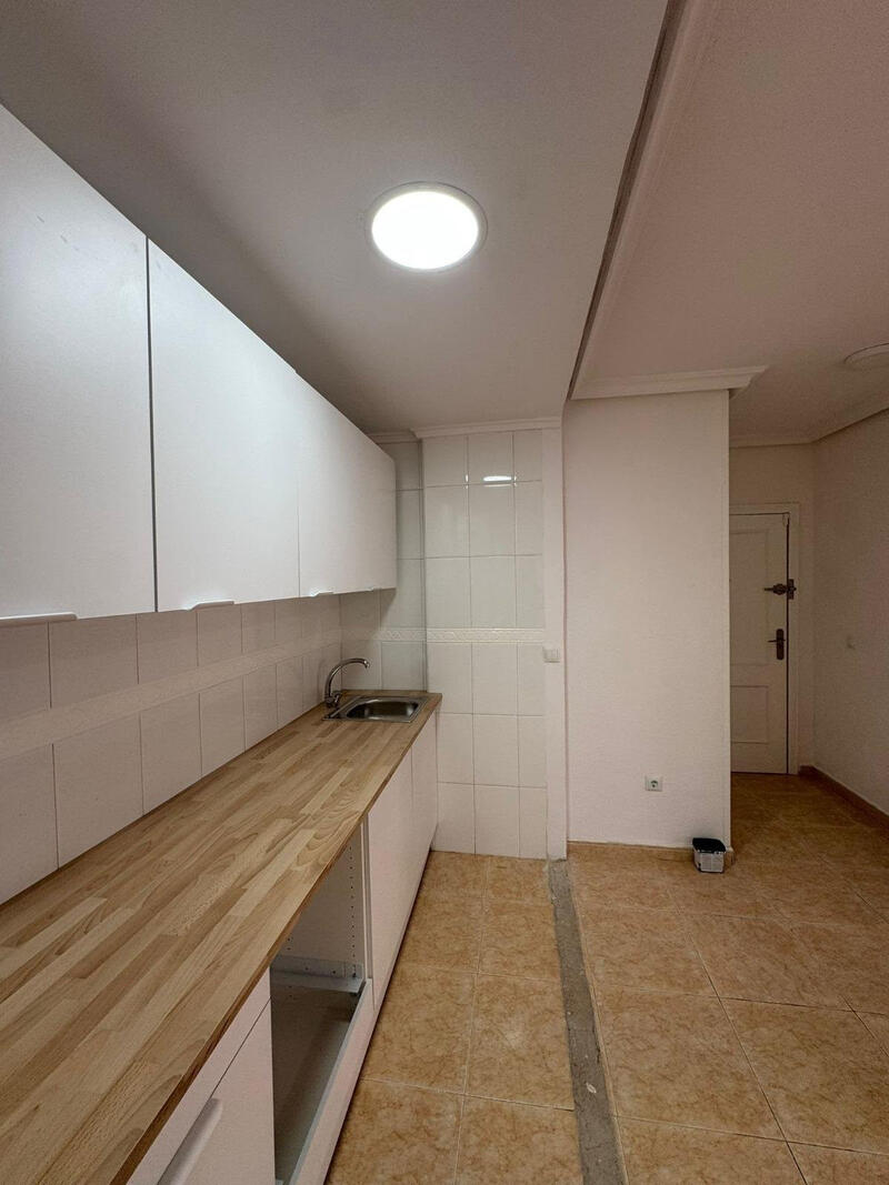 1 slaapkamer Appartement Te koop