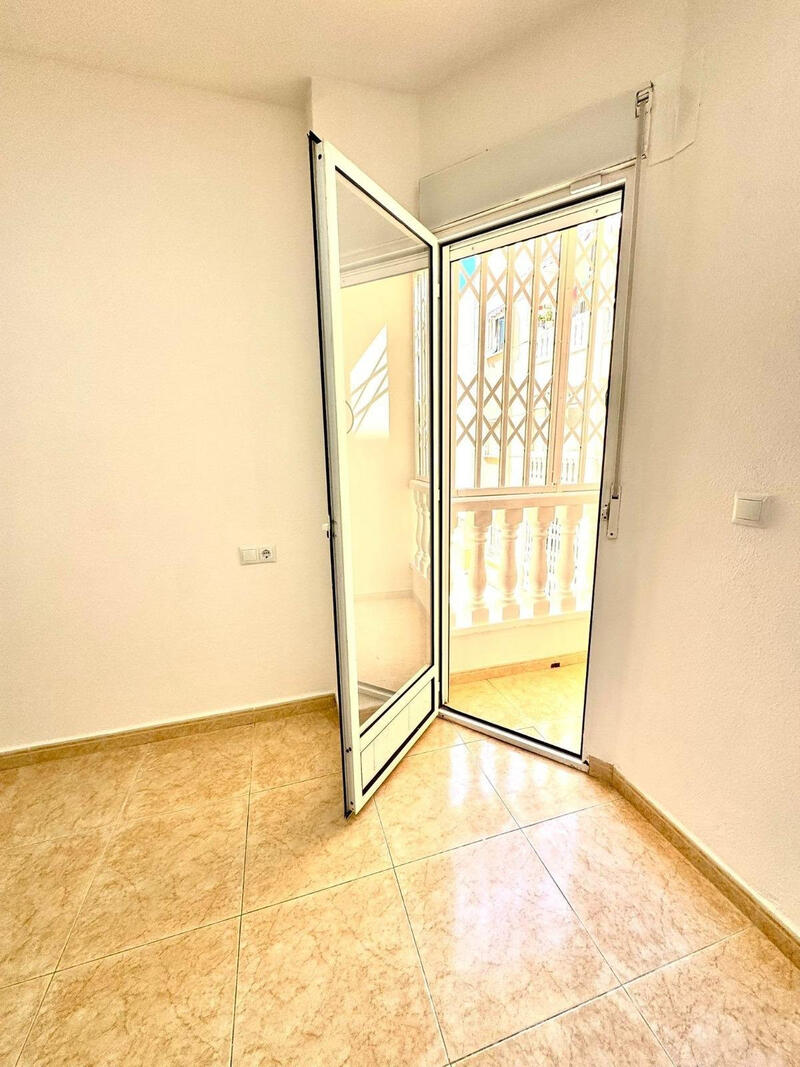 1 slaapkamer Appartement Te koop