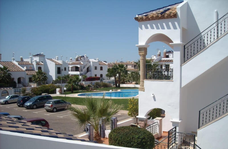 Gezinswoning Te koop in Orihuela Costa, Alicante