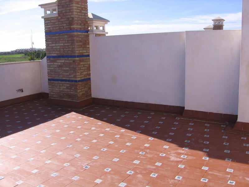 2 slaapkamer Gezinswoning Te koop
