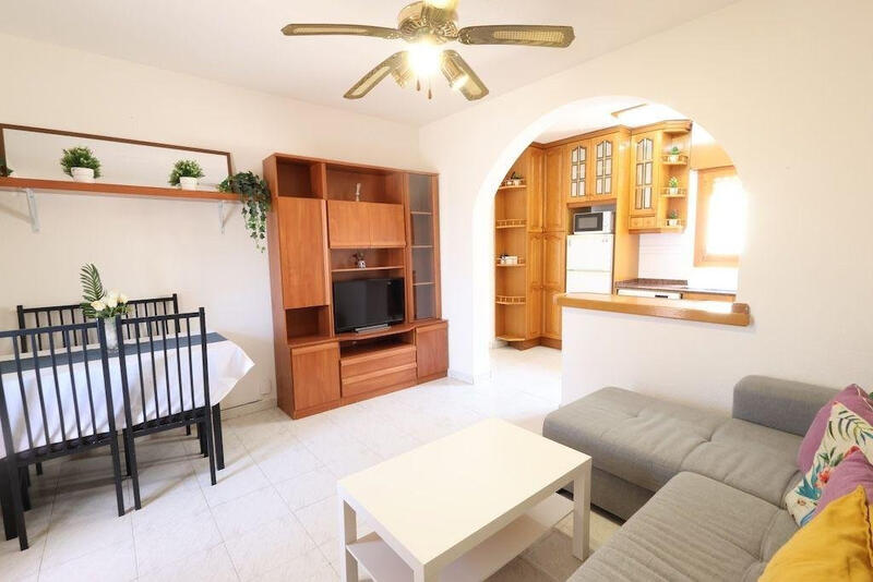 2 Cuarto Villa en venta