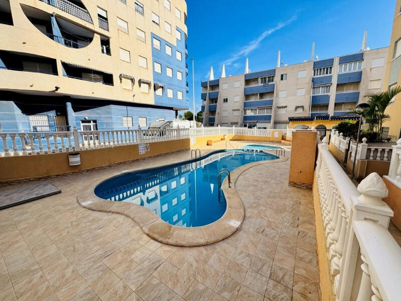 Apartment for sale in La Mata, Alicante