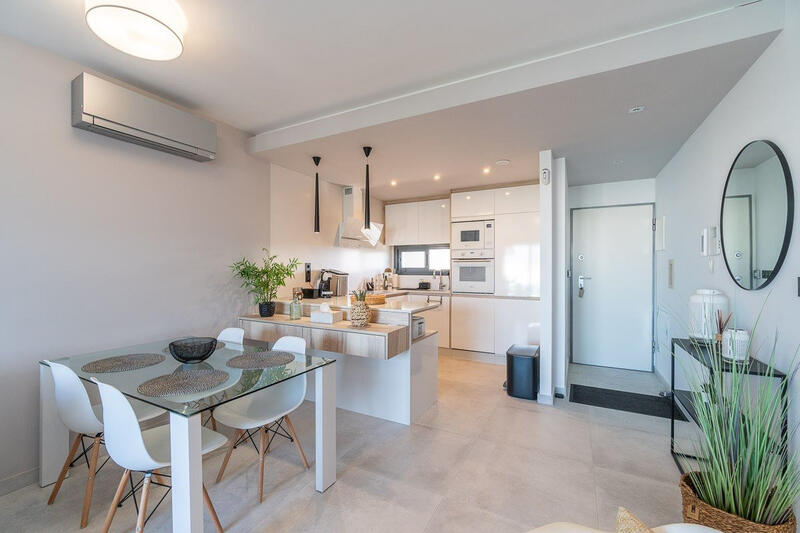 2 bedroom Apartment for sale