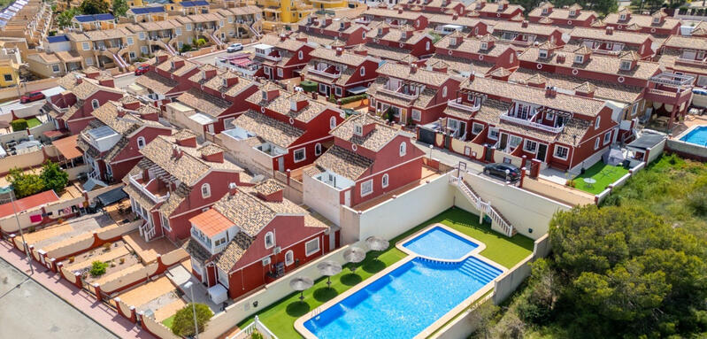 Villa zu verkaufen in Orihuela Costa, Alicante