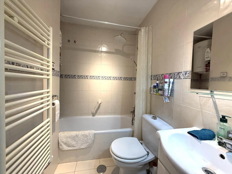 1 bedroom Apartment for sale