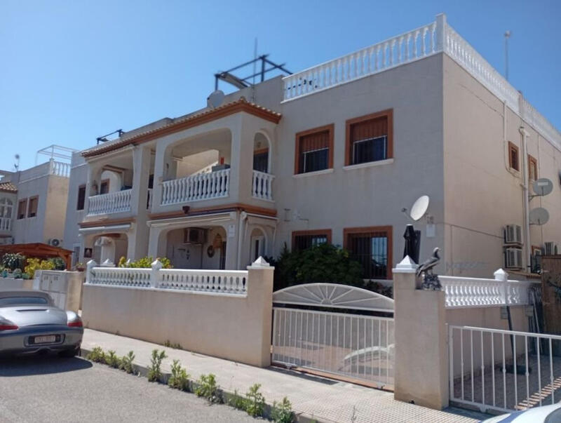 Apartamento en venta en Daya Vieja, Alicante