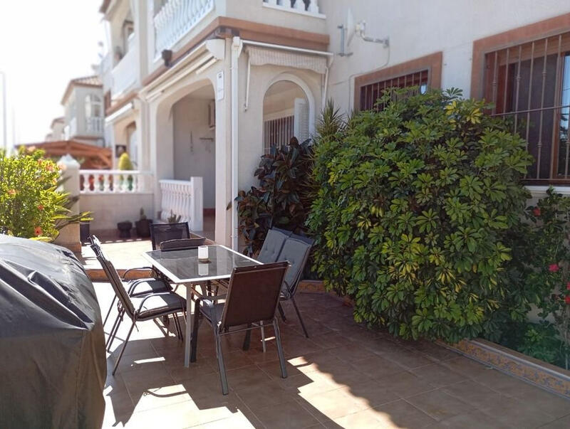 2 bedroom Apartment for sale 2 bedroom Apartment for sale