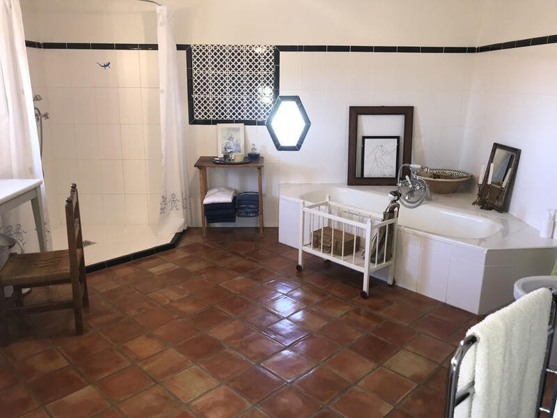 4 soverom Herregård til salgs 4 soverom Herregård til salgs