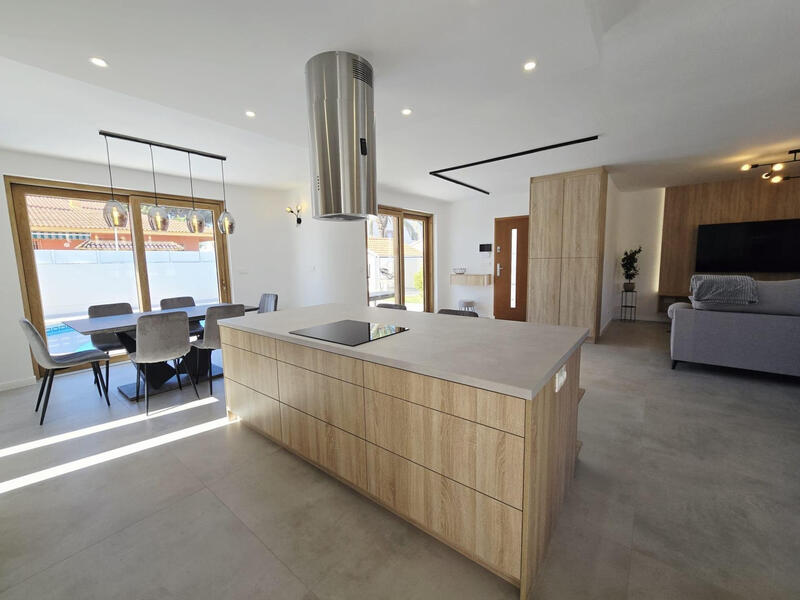 3 bedroom Villa for sale