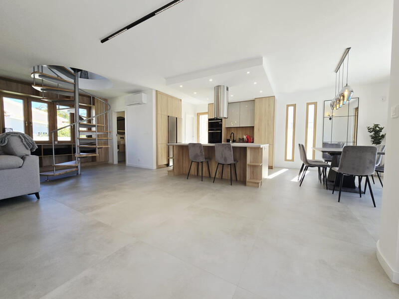 3 bedroom Villa for sale