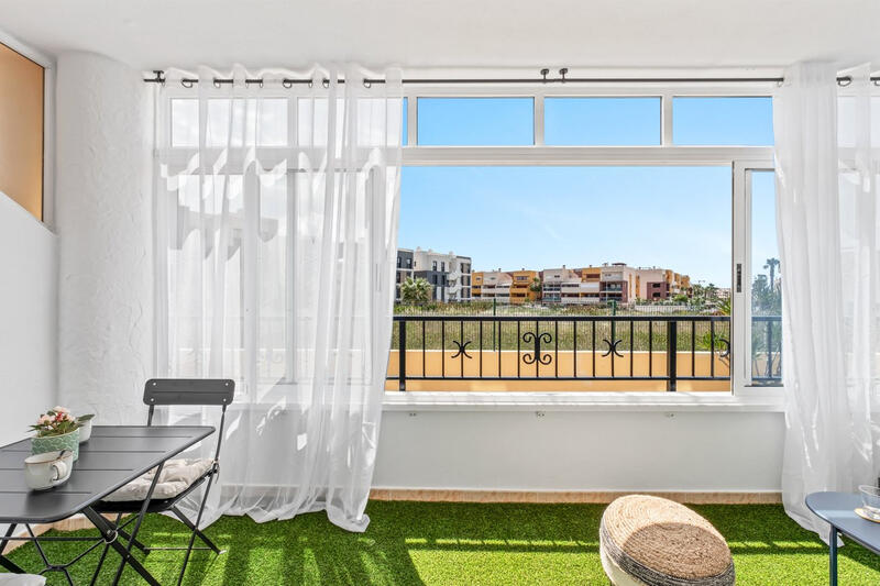 2 bedroom Apartment for sale in Playa Flamenca, Alicante