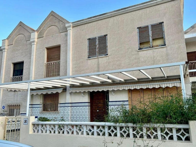 Dúplex en venta en Santa Pola, Alicante
