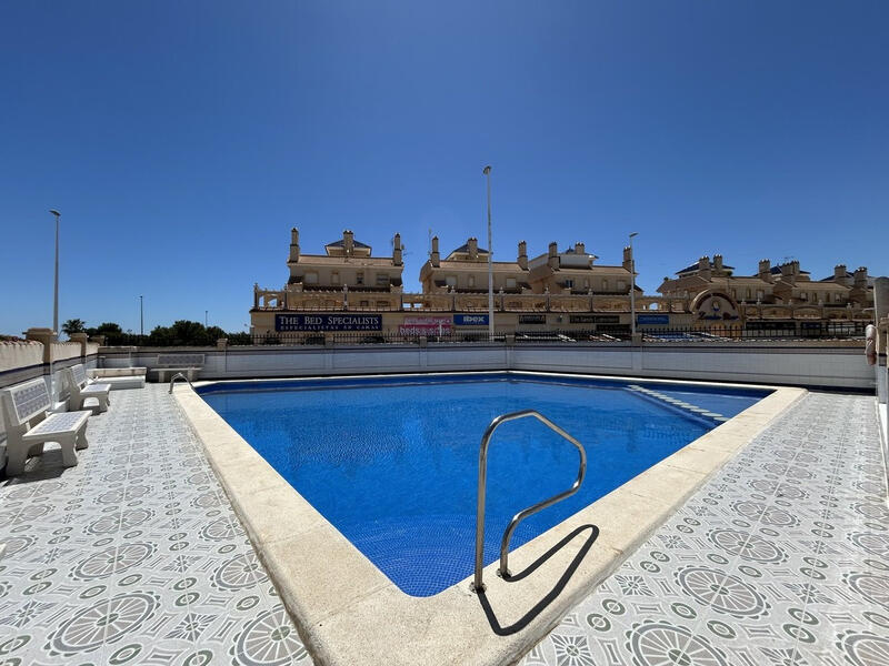2 soveværelse Lejlighed til salg i La Zenia, Alicante